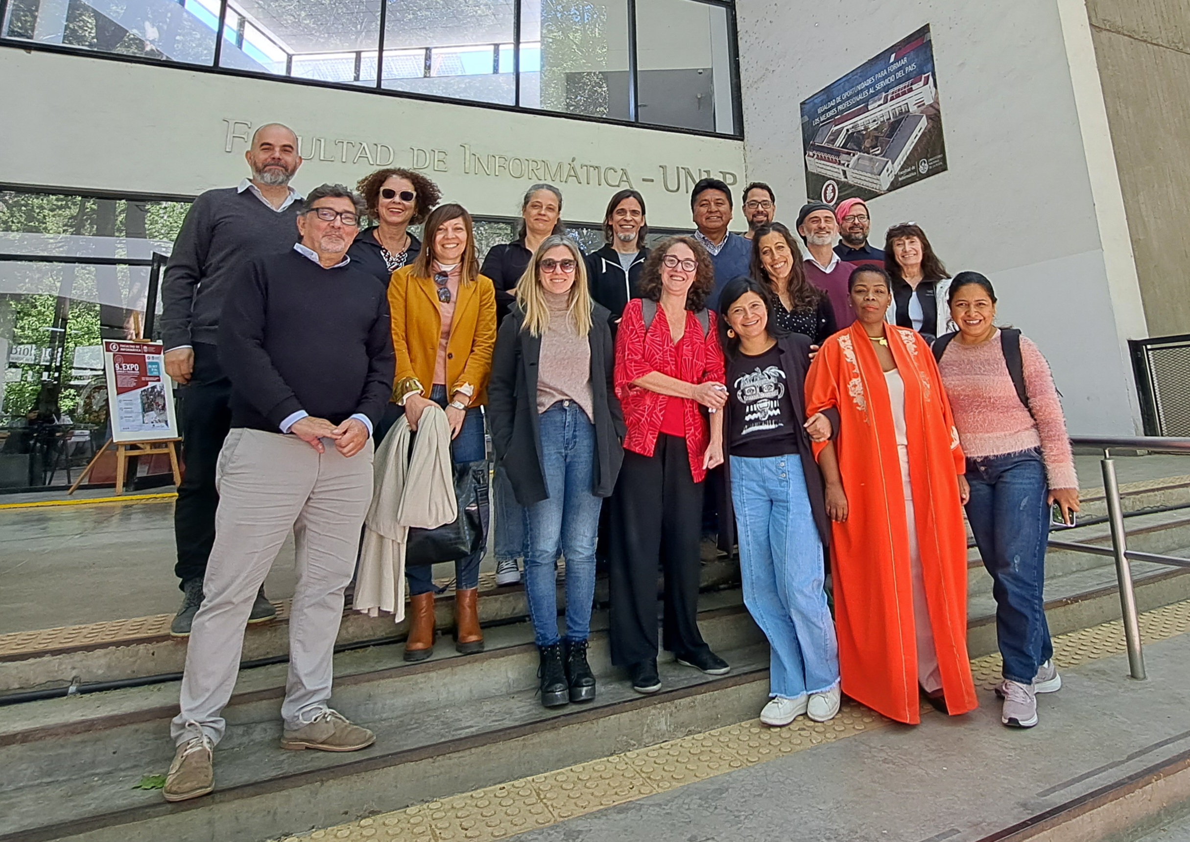 20231025_Grupo.jpg (1.17 MB)