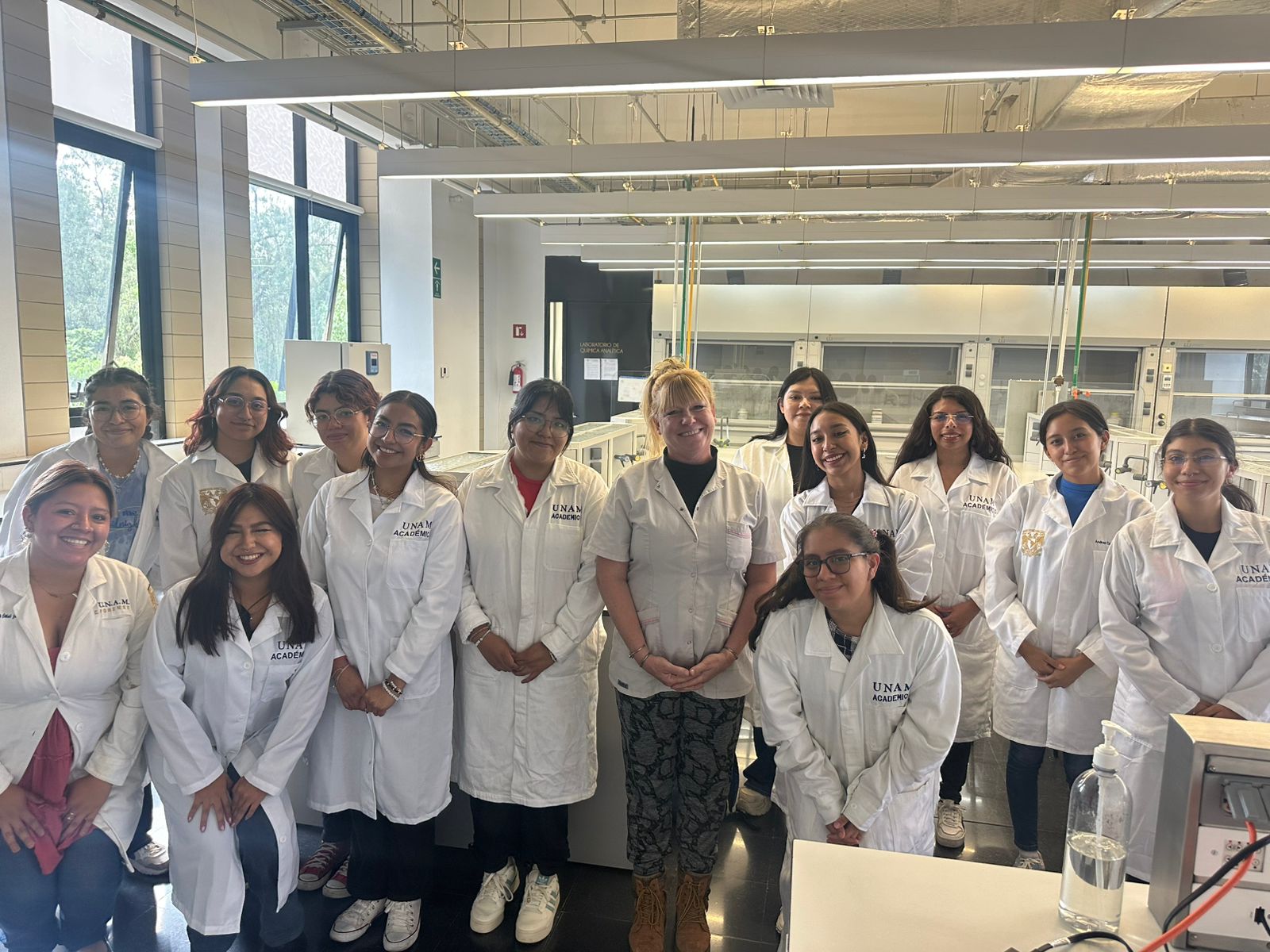 WhatsApp Image 2025-10-10 at 08.25.51 4.jpeg (304 KB)