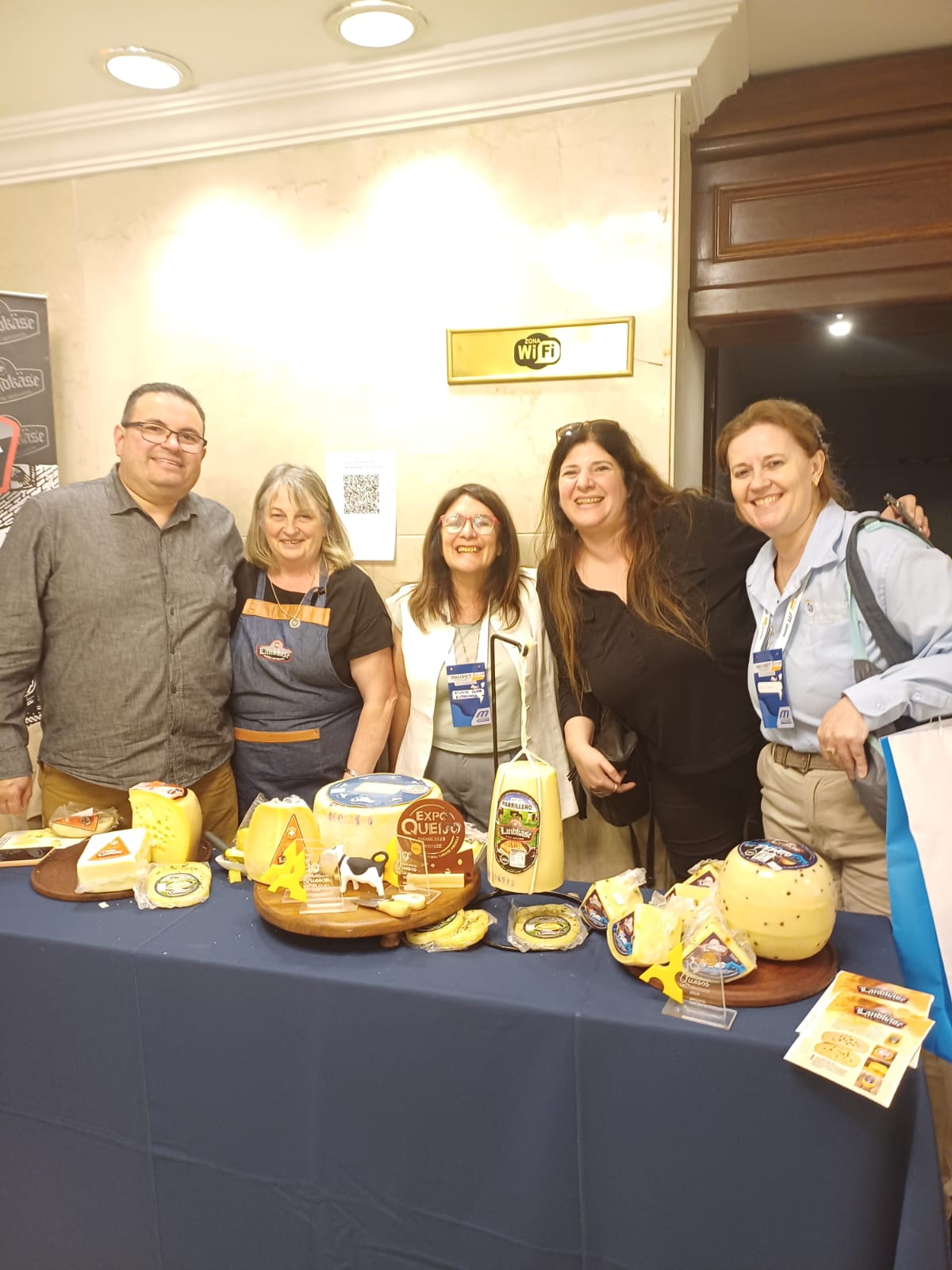 WhatsApp Image 2024-12-04 at 16.41.32.jpeg (170 KB)