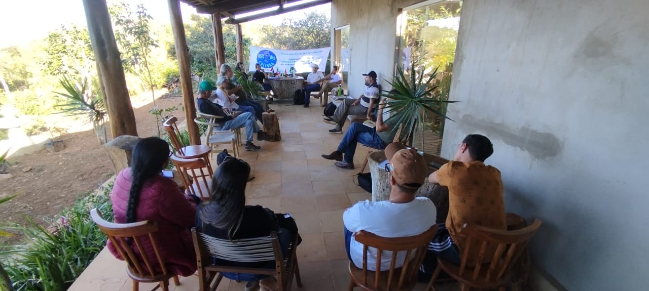 Cierre encuentro 2.jpg (99 KB)