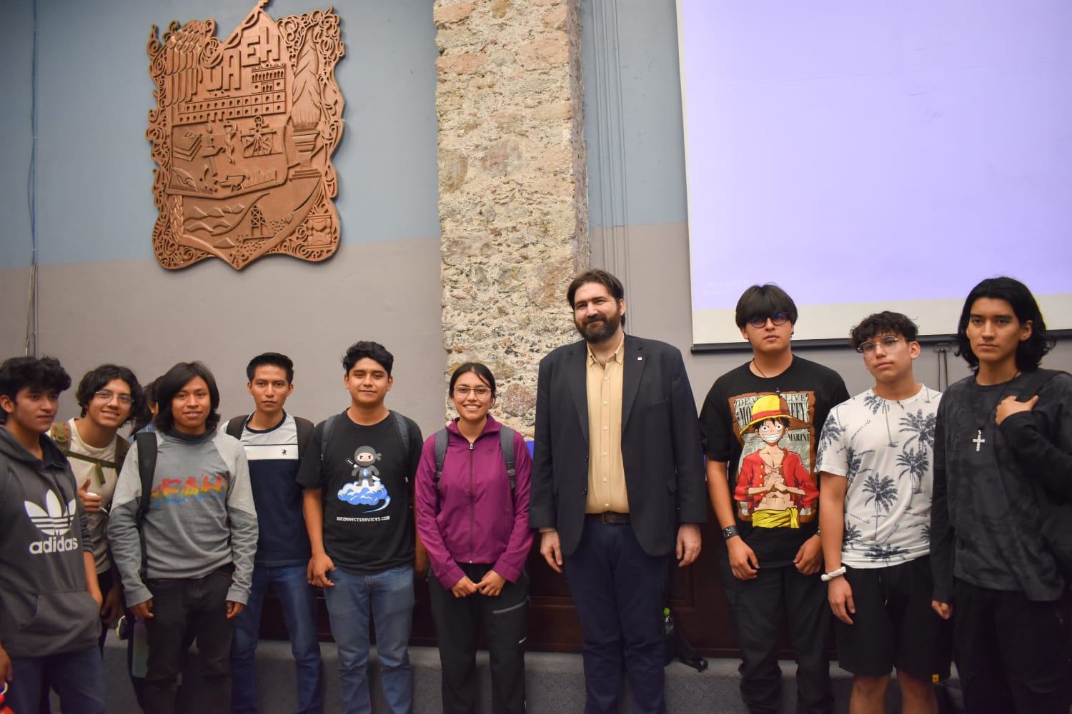 443699252_1501624137363733_2231944255128484678_n.jpg (148 KB)