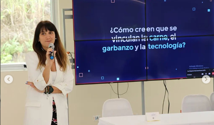 Screenshot from 2023-10-06 09-23-17.png (309 KB)