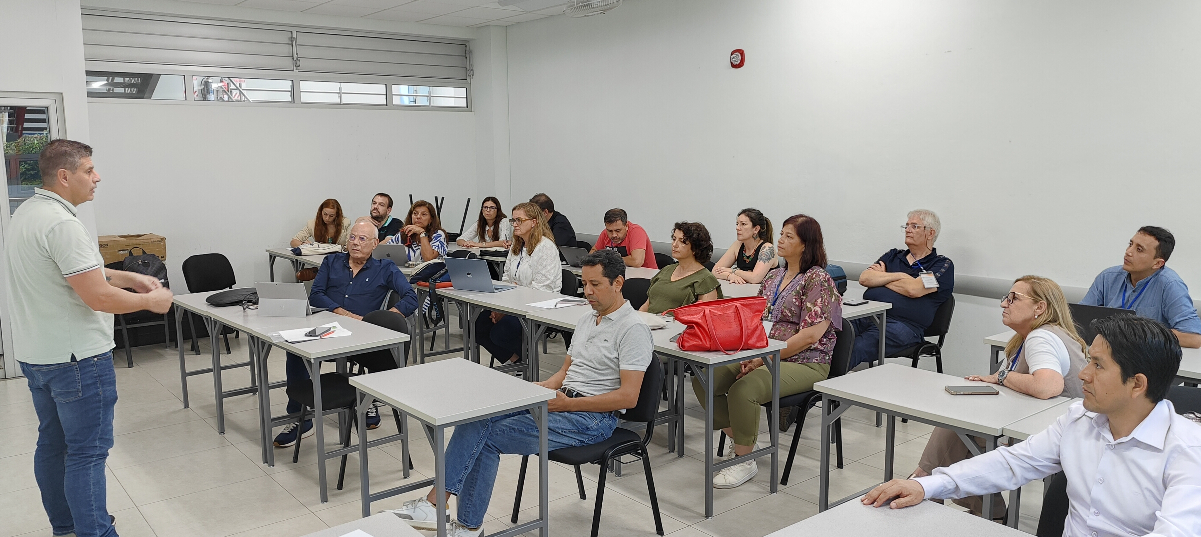 IMG20251119141512.jpg (3.90 MB)