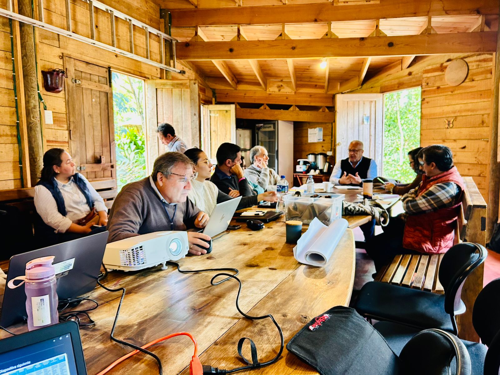 WhatsApp Image 2025-11-06 at 17.11.11 (2).jpeg (356 KB)